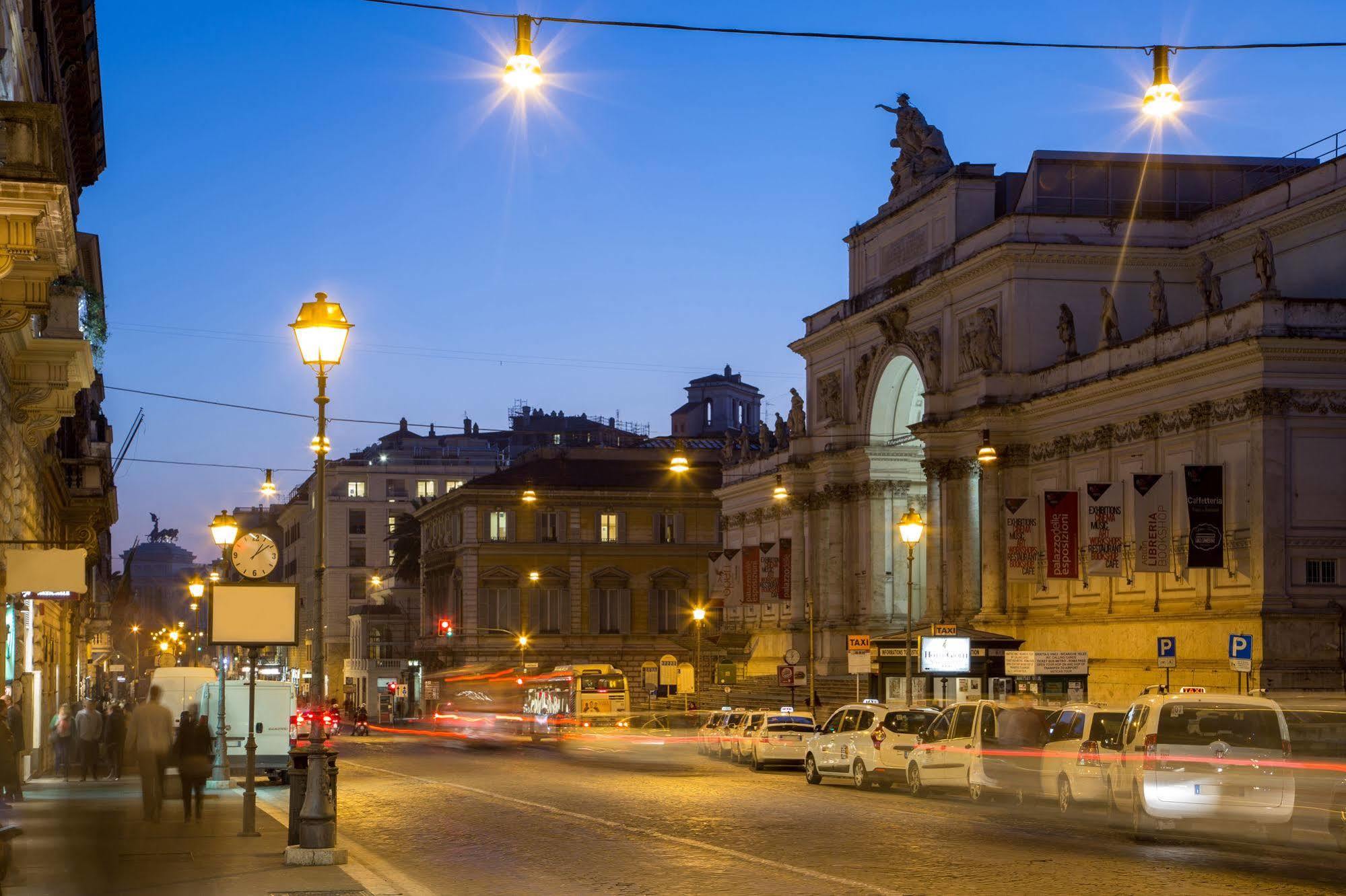 Roman Central House Bed & Breakfast Exterior photo